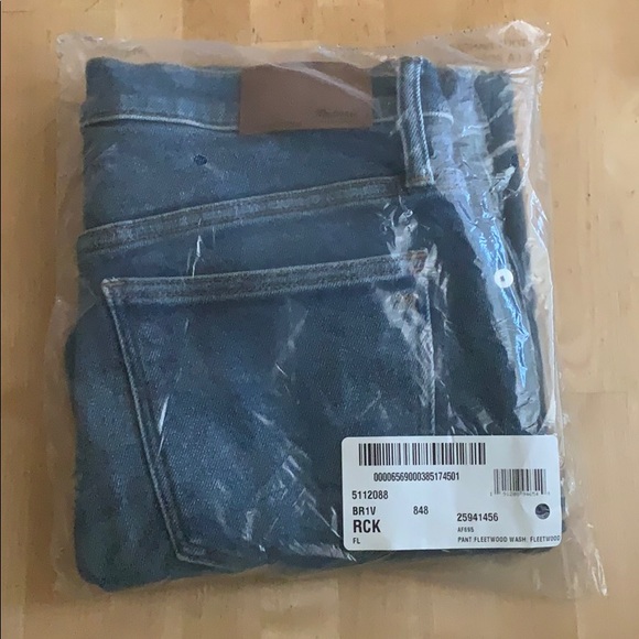 Madewell Cali Demi-boot Jeans in Fleetwood Wash - Picture 8 of 10